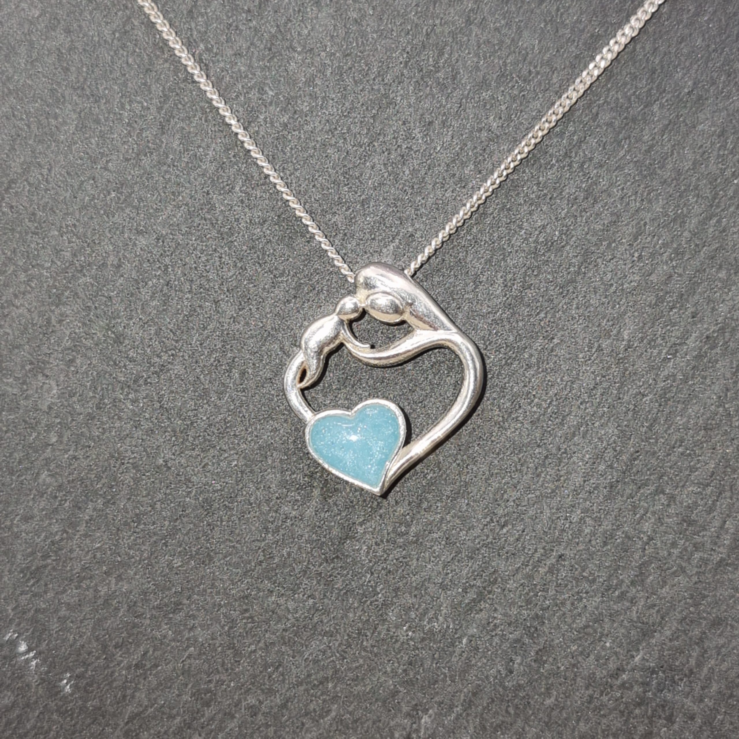 Mothers Love Necklace - Sterling Silver Pendant and Chain - Image 4