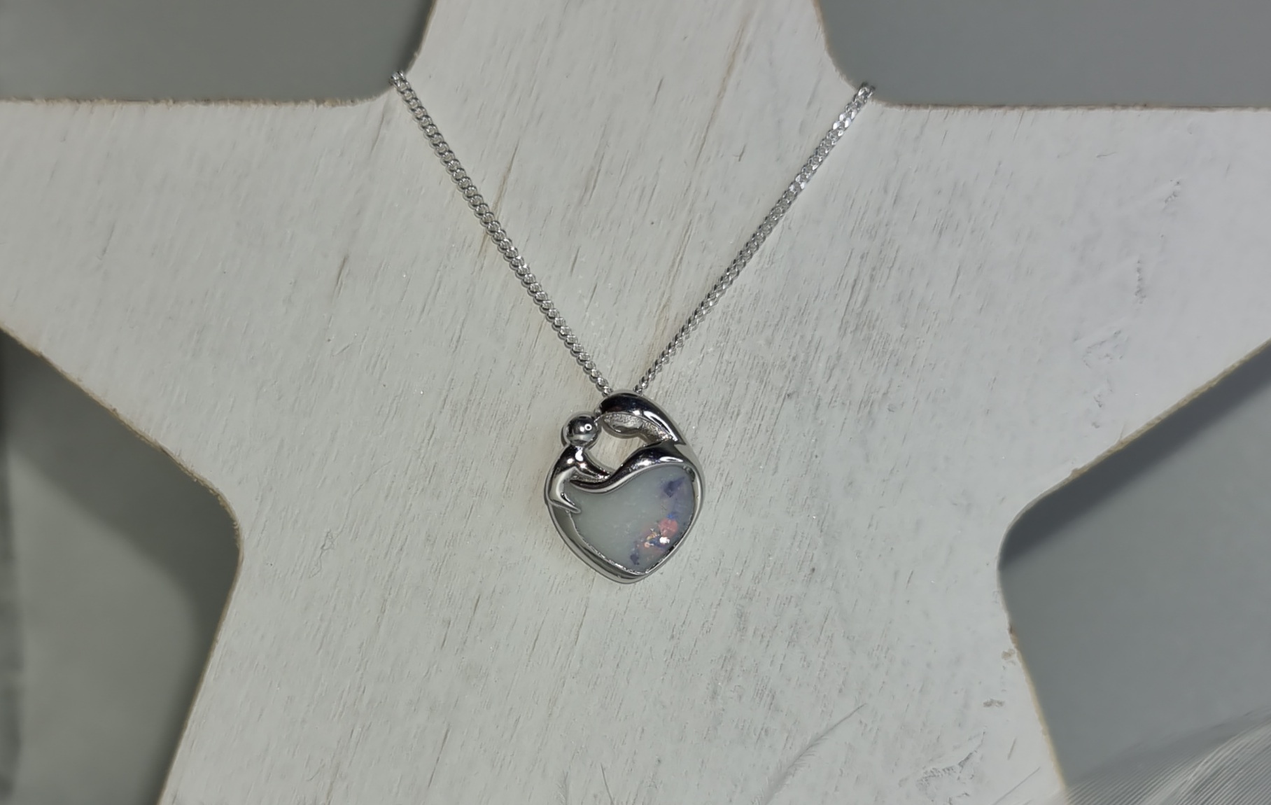 A Mothers Bond Necklace - Sterling Silver Pendant and Chain - Image 2