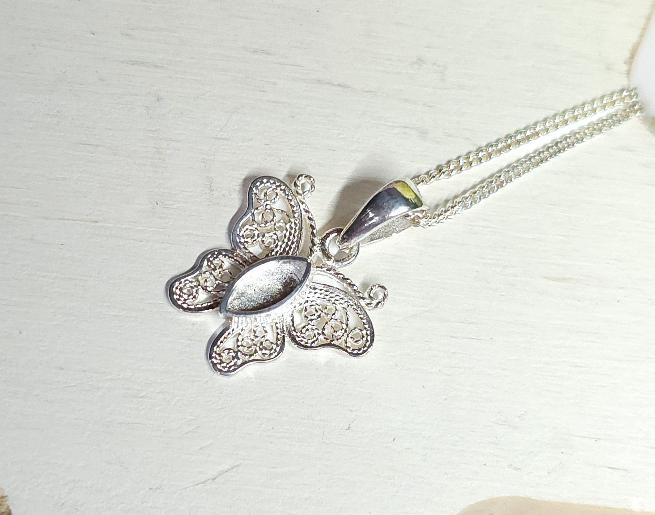 breastmilk necklace, necklace with breastmilk, ashes necklace